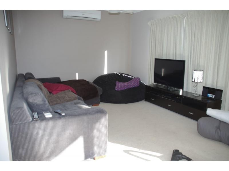 2/9 Lawson Drive, Cobram VIC 3644