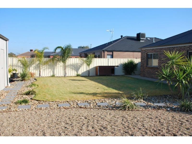 87 Bisogni Drive, Cobram VIC 3644