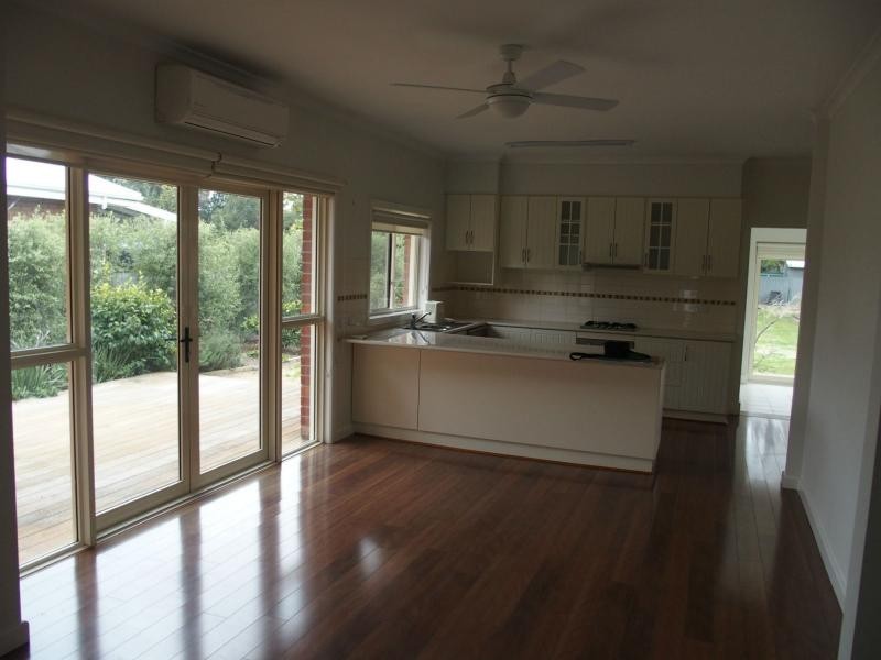 22 Wirbil Street, Cobram VIC 3644