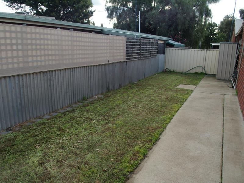 Unit 2/105-107 Vermont Street, Barooga VIC 3644