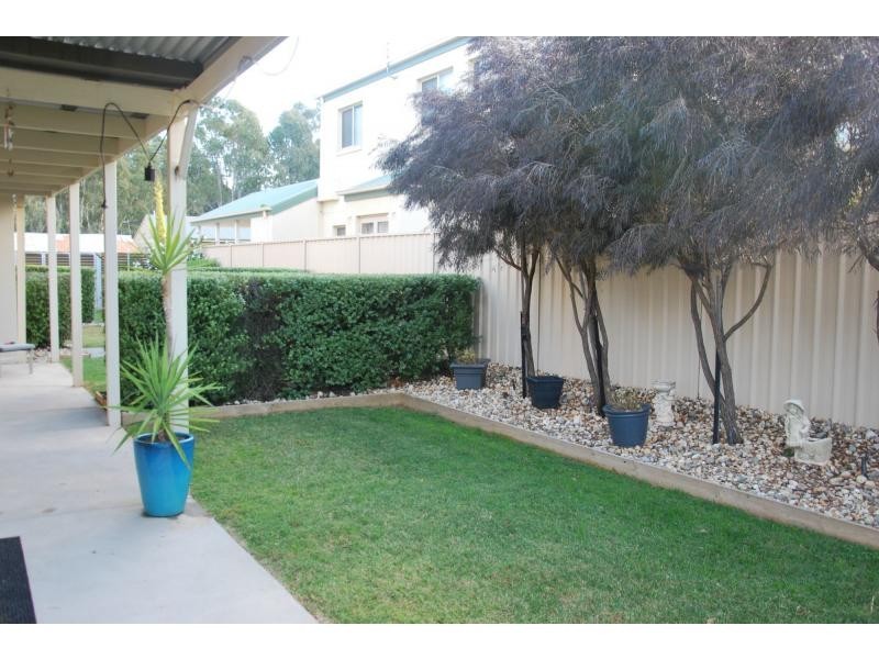 42 Lawson Drive, Barooga NSW 3644