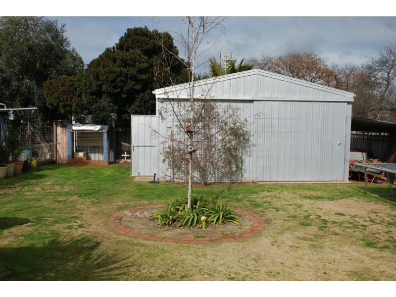 12 Boorin Street, Cobram VIC 3644