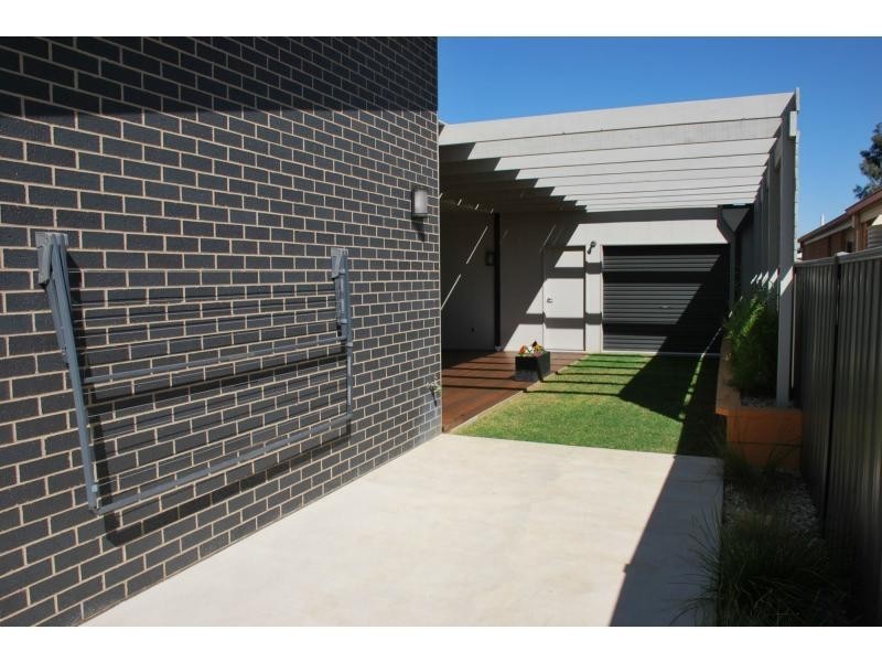 8 Dudley Park Lane, Cobram VIC 3644