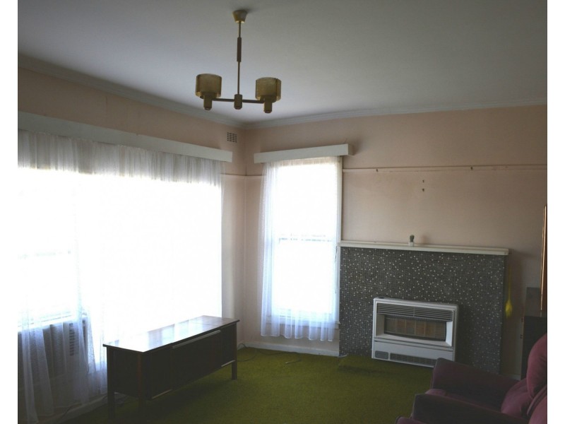 5 Christie Avenue, Cobram VIC 3644