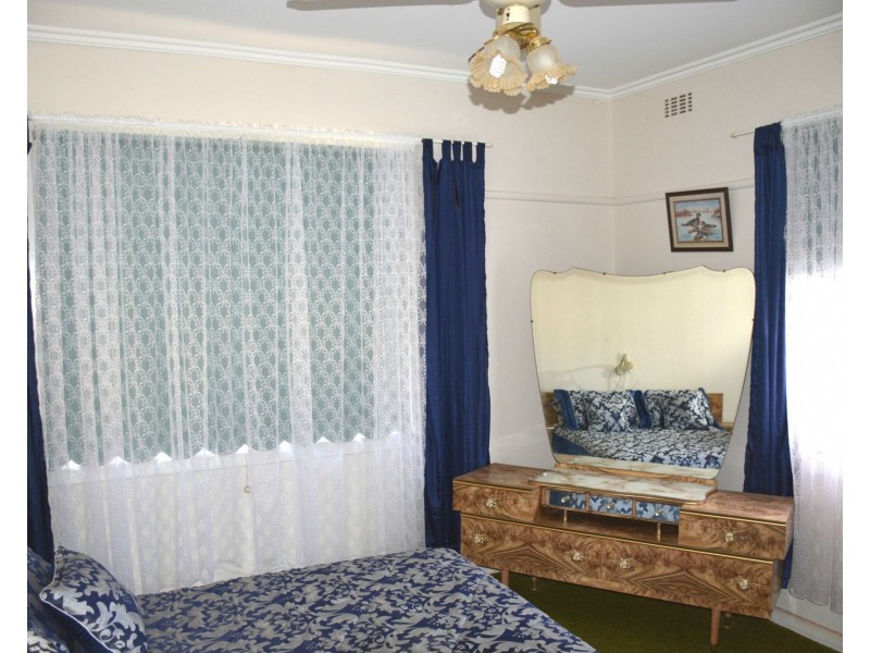 5 Christie Avenue, Cobram VIC 3644