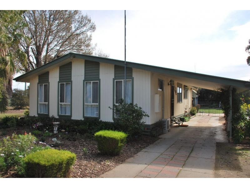 8 Numurkah Road, Strathmerton VIC 3641