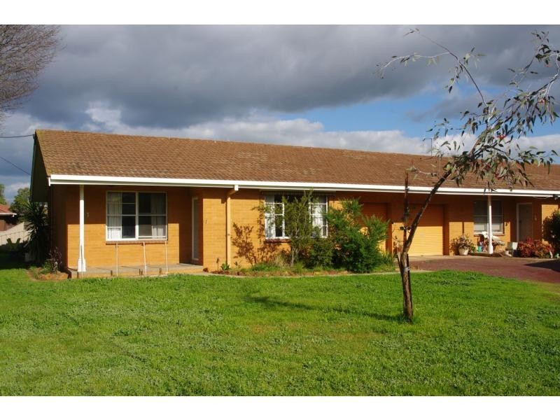Unit 1/2 Margaret Court, Cobram VIC 3644