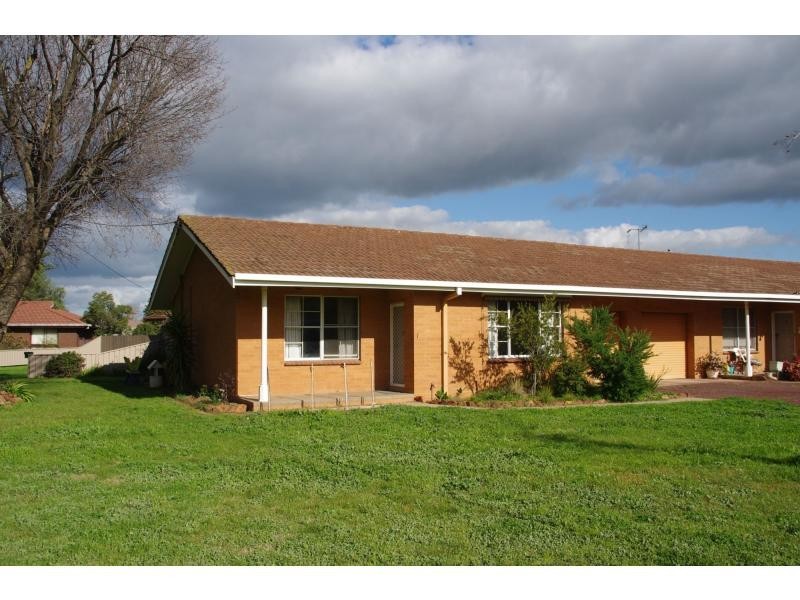 Unit 1/2 Margaret Court, Cobram VIC 3644