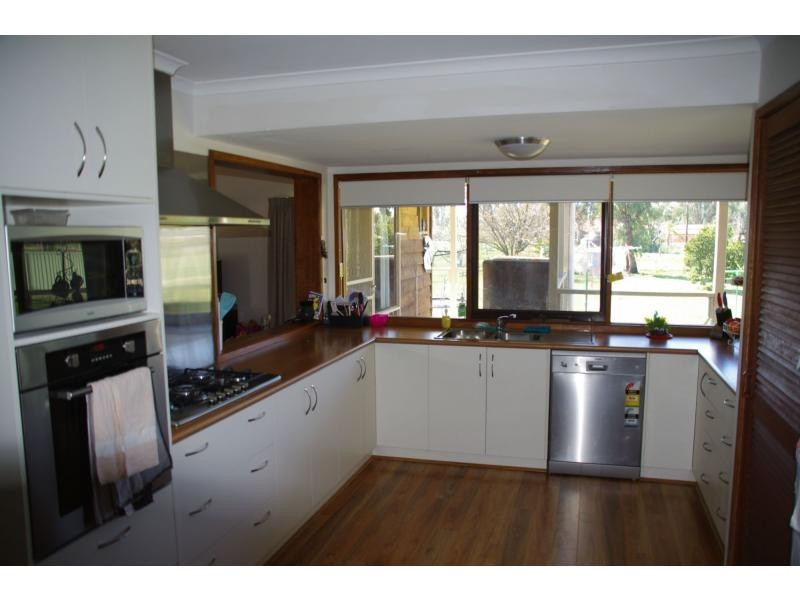 7052 Murray Valley Highway, Koonoomoo VIC 3644