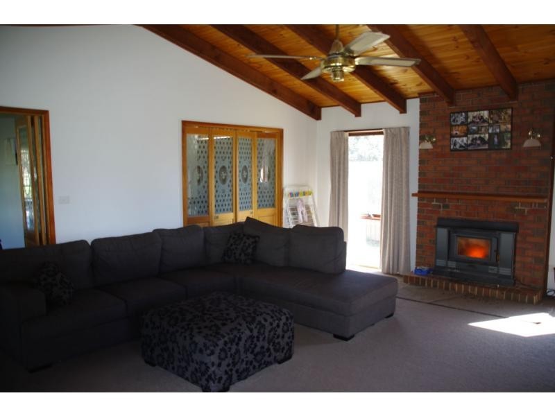 7052 Murray Valley Highway, Koonoomoo VIC 3644