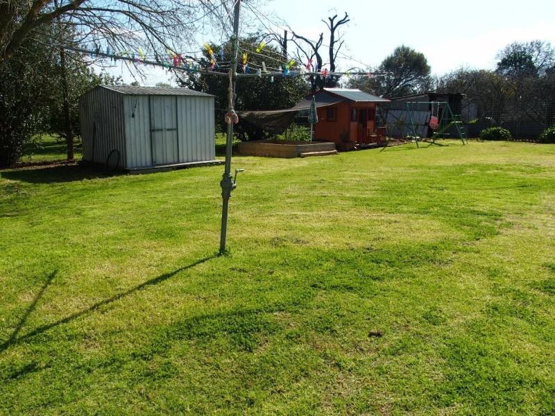 1 Hotchin Street, Katamatite VIC 3649