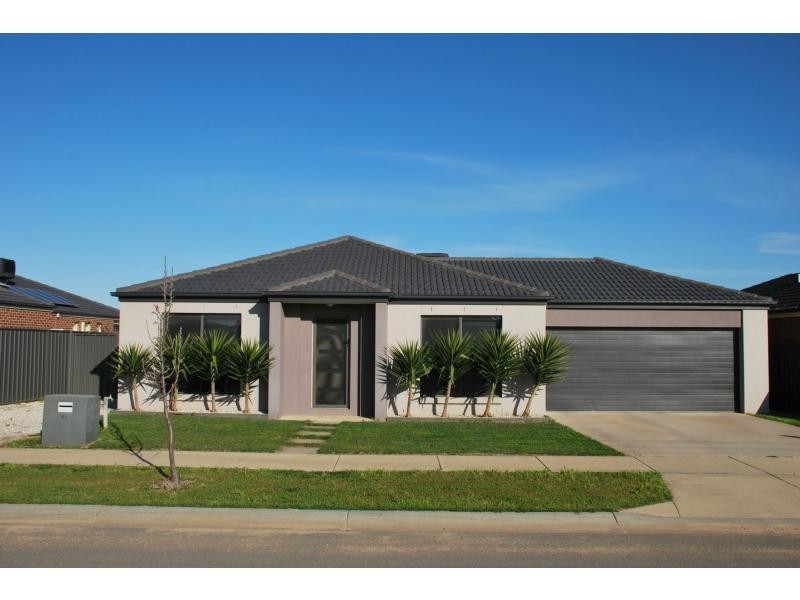 61 Campbell Road, Cobram VIC 3644
