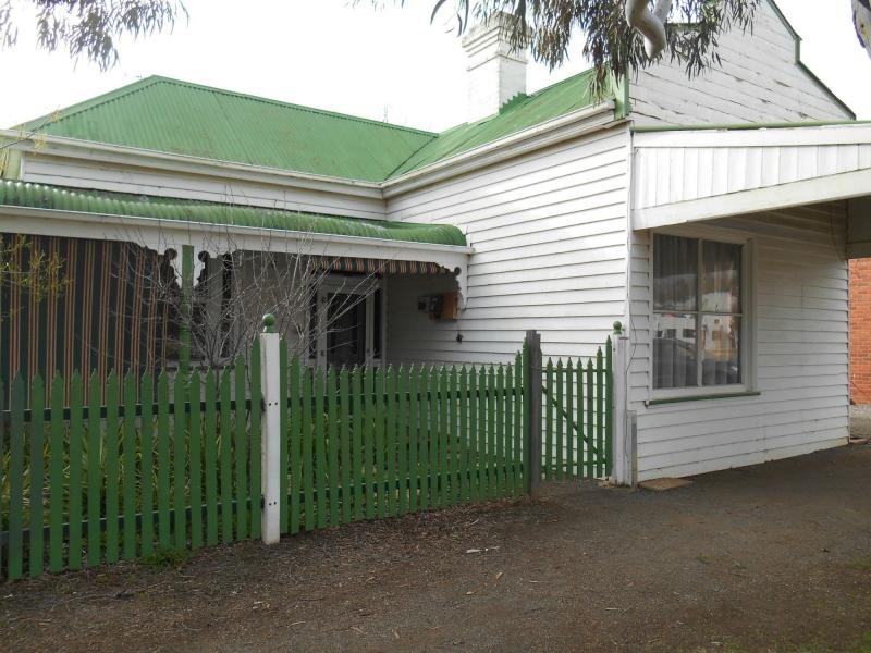 19 Beek Street, Katamatite VIC 3649