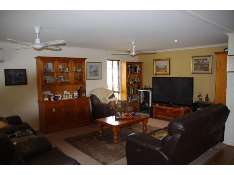 43 Oasis Drive, Oasis Village, Cobram VIC 3644