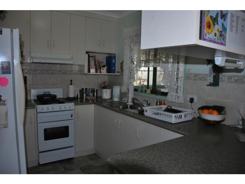 23 Oasis Drive, Oasis Village, Cobram VIC 3644