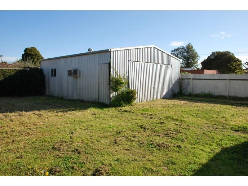 22 Mookarii Street, Cobram VIC 3644