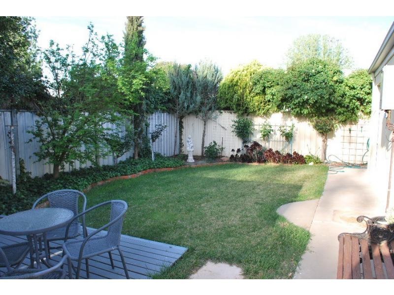 5A Boorin Street, Cobram VIC 3644