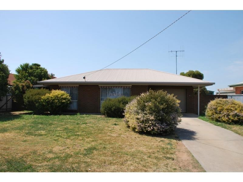 15 Wills Street, Cobram VIC 3644
