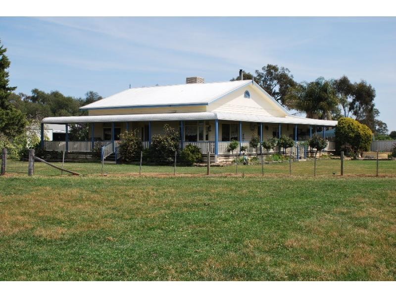 13 Sandmount Road, Cobram VIC 3644