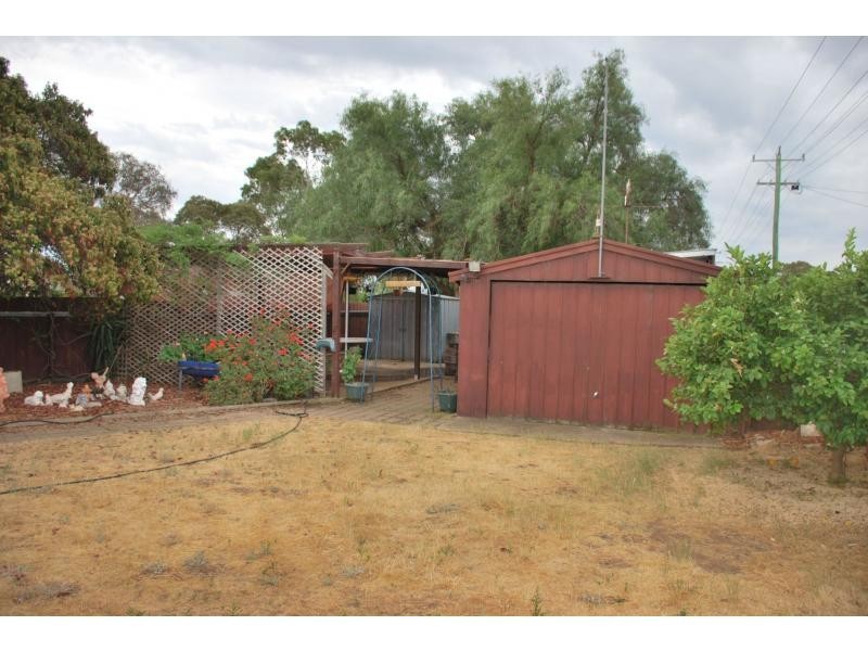 77 Tocumwal Road, Numurkah VIC 3636