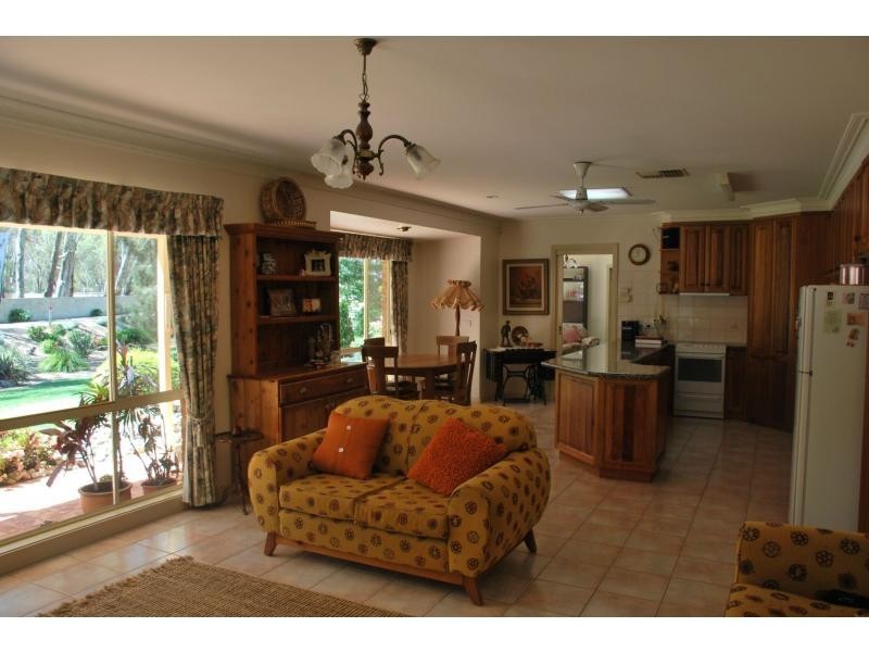 7 Grant Court, Cobram VIC 3644
