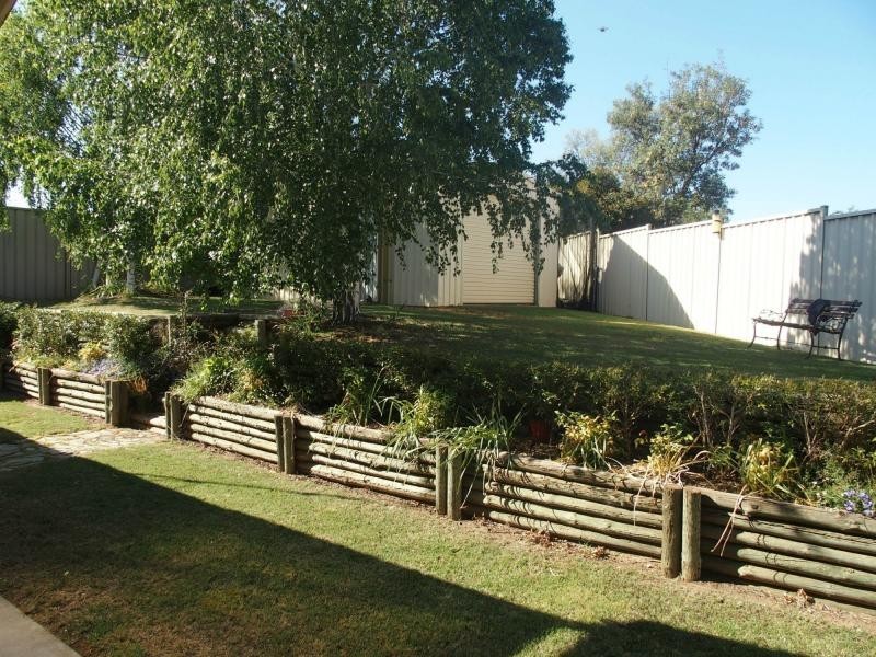 4 Orange Grove, Barooga NSW 3644