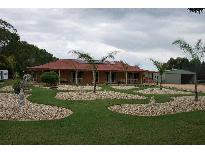 15 Catona Crescent, Cobram VIC 3644