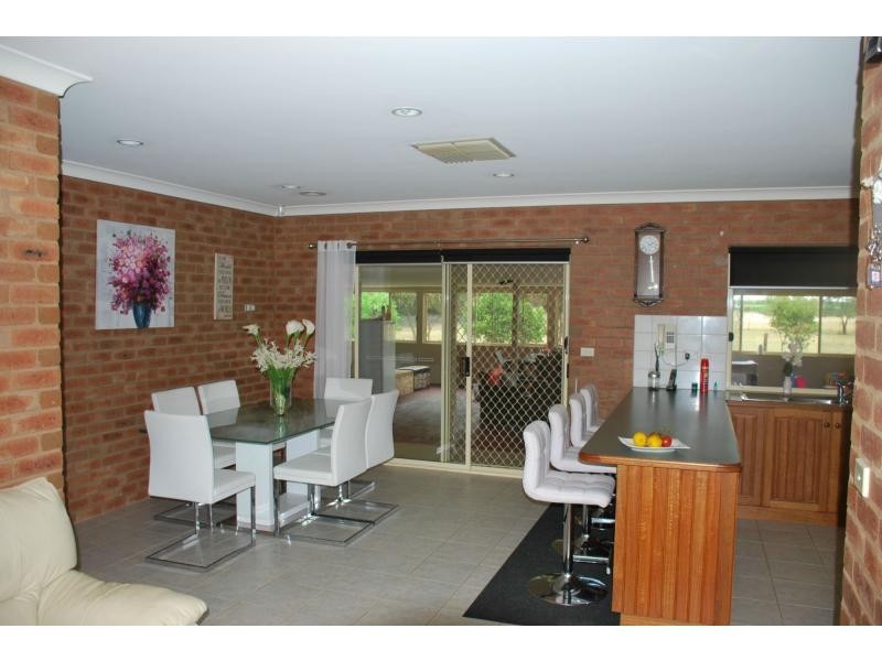 15 Catona Crescent, Cobram VIC 3644