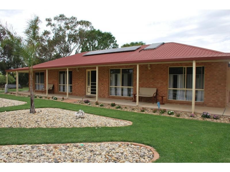 15 Catona Crescent, Cobram VIC 3644