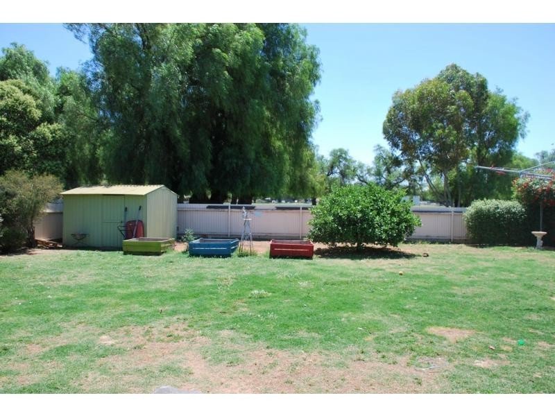 15 Denise Road, Cobram VIC 3644