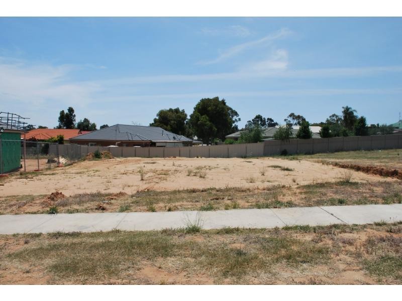 L188 Villa Court, Murray River Estate, Cobram VIC 3644