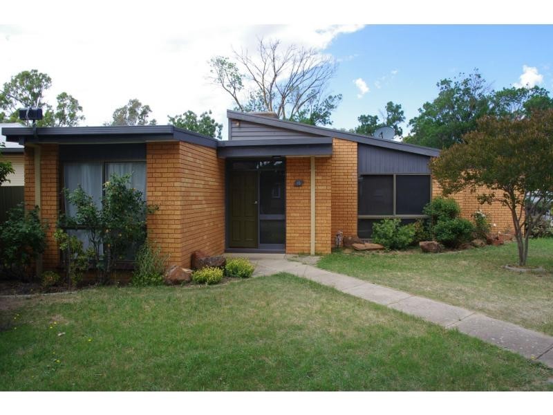 Unit 1/10 Sledmere Avenue, Cobram VIC 3644