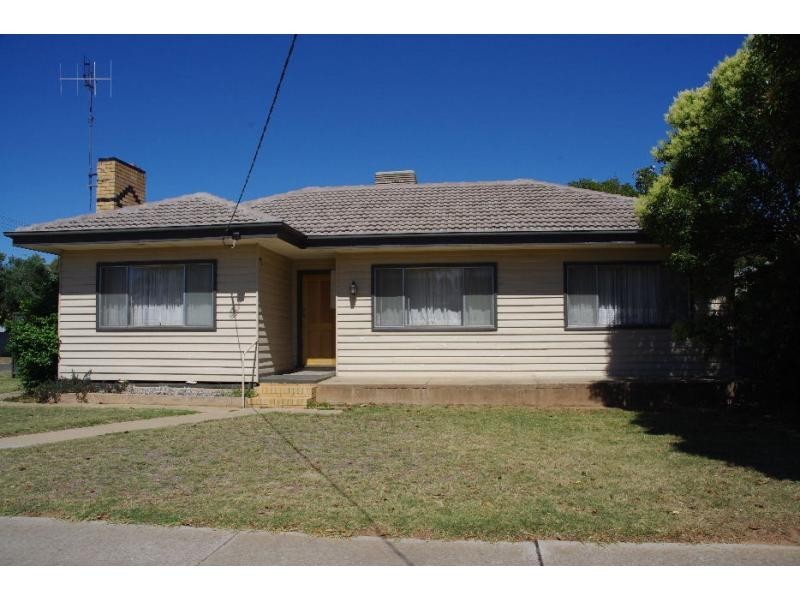 3 Campbell Road, Cobram VIC 3644