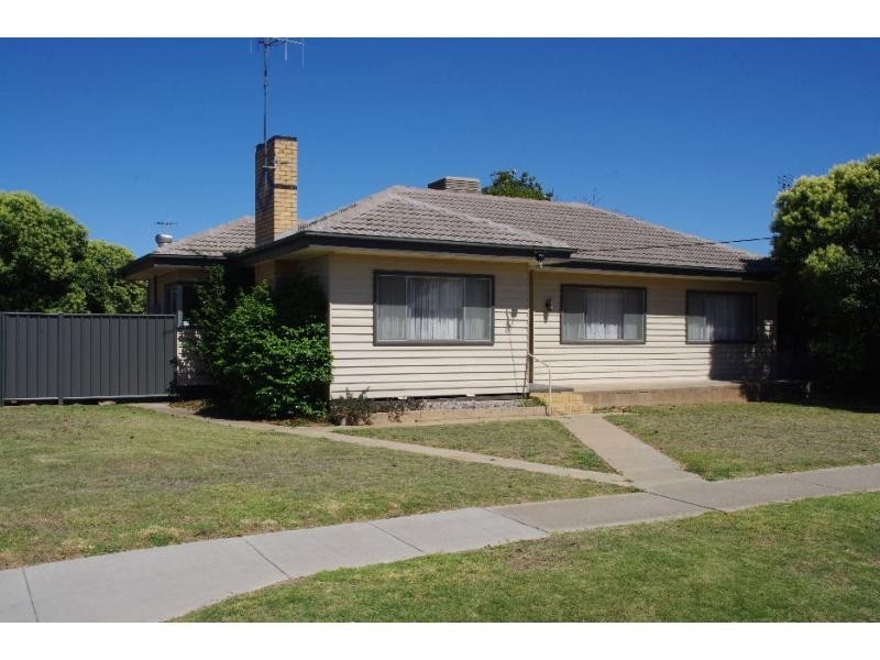 3 Campbell Road, Cobram VIC 3644