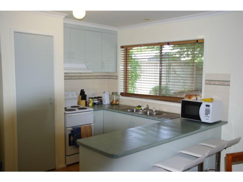 Unit 2/5 Manse Road, Cobram VIC 3644