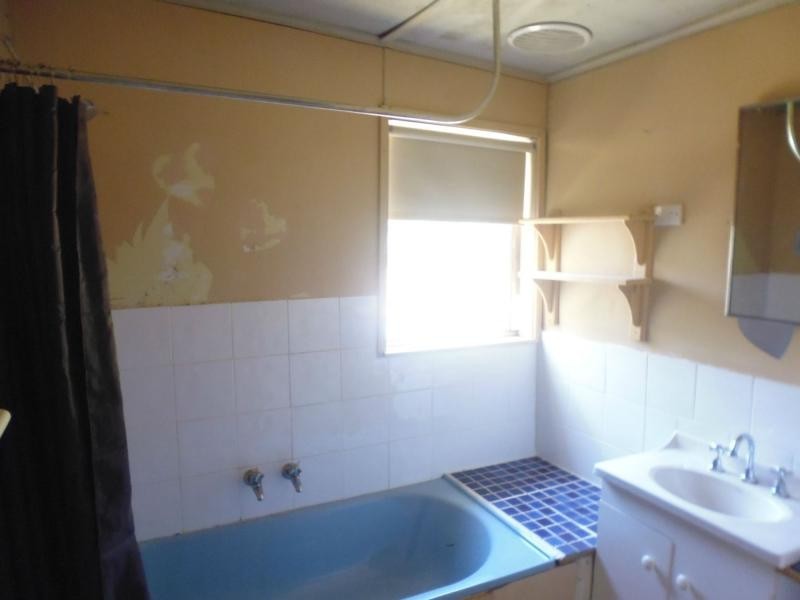 34 Goorang Street, Katamatite VIC 3649
