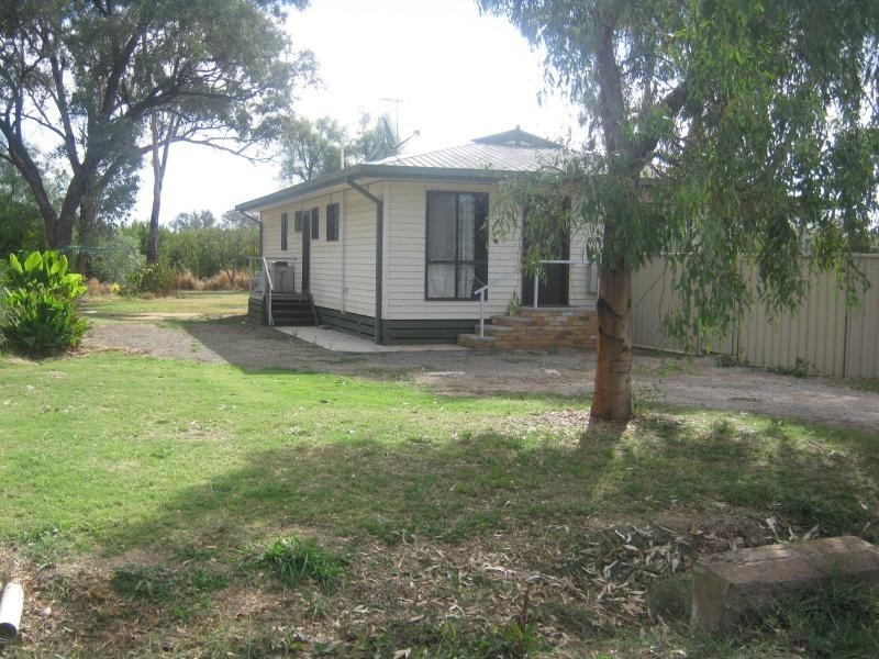 19 Kenny Road, Yarroweyah VIC 3644