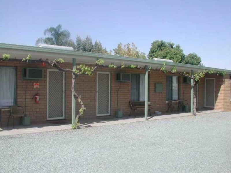 Unit 2/101-103 Vermont Street, Barooga VIC 3644