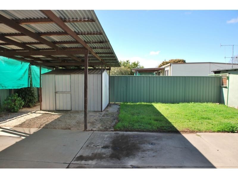 12 Warkil Street, Cobram VIC 3644