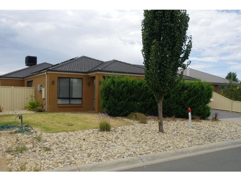14 Josephine Court, Cobram VIC 3644