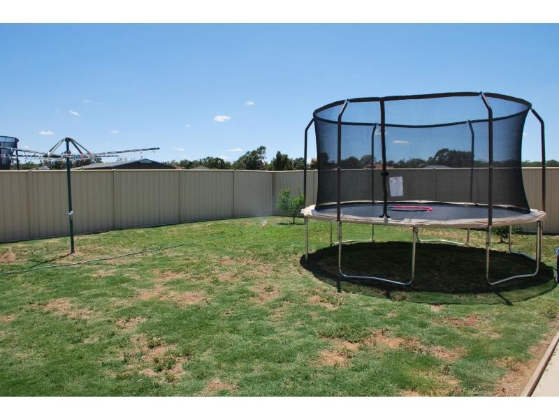 14 Josephine Court, Cobram VIC 3644