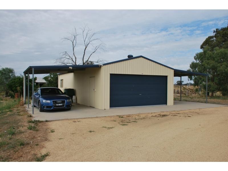 52 Dunkirk Road, Yarroweyah VIC 3644