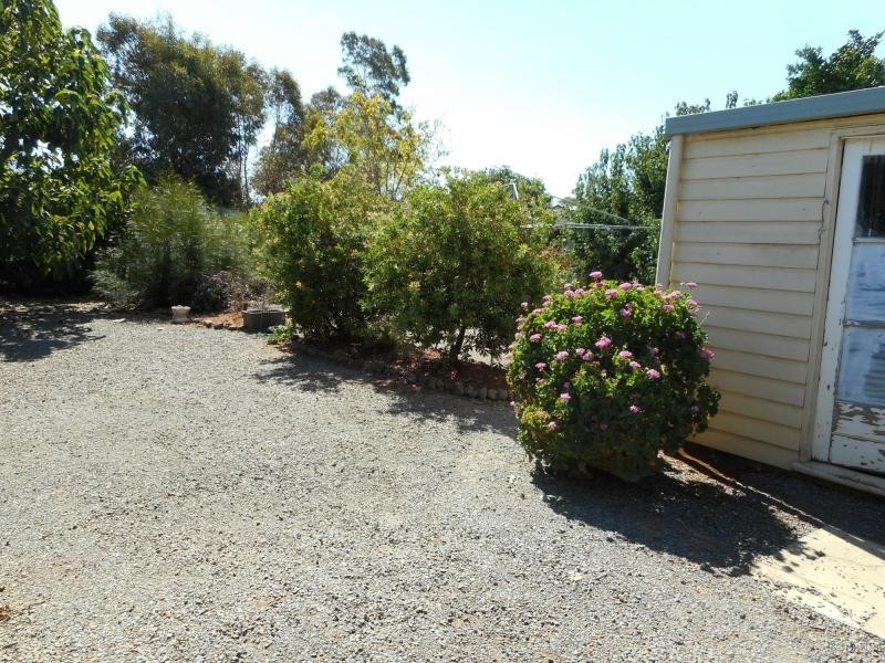 45 Moore Street, Katamatite VIC 3649