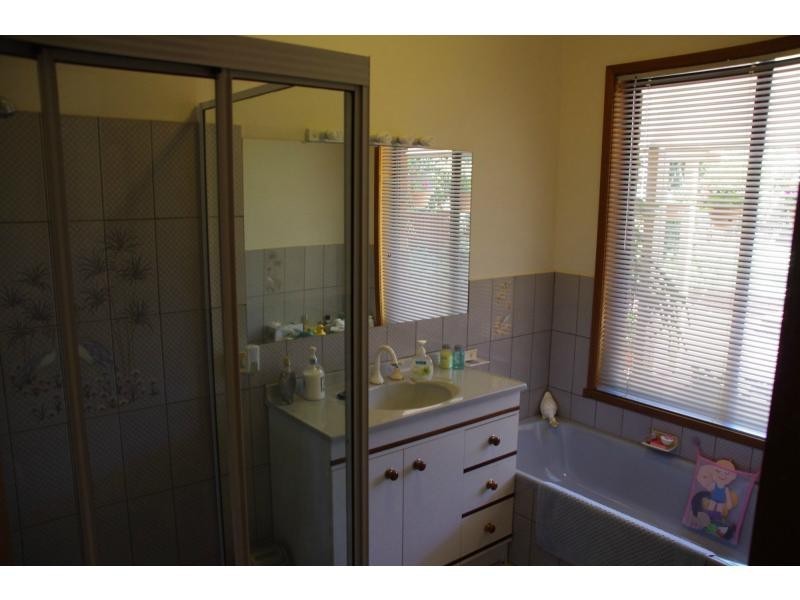 62 Barinya Street, Barooga NSW 3644