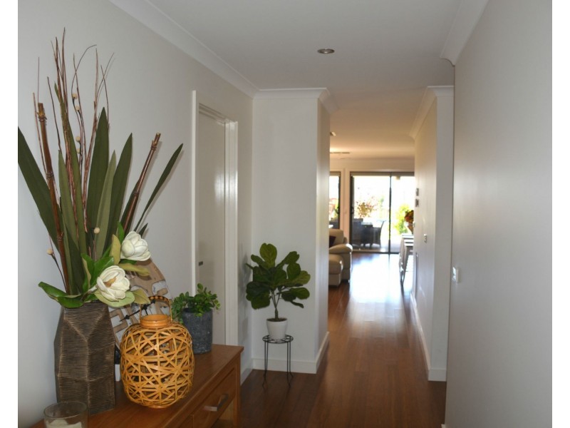 8 Villa Court, Cobram VIC 3644