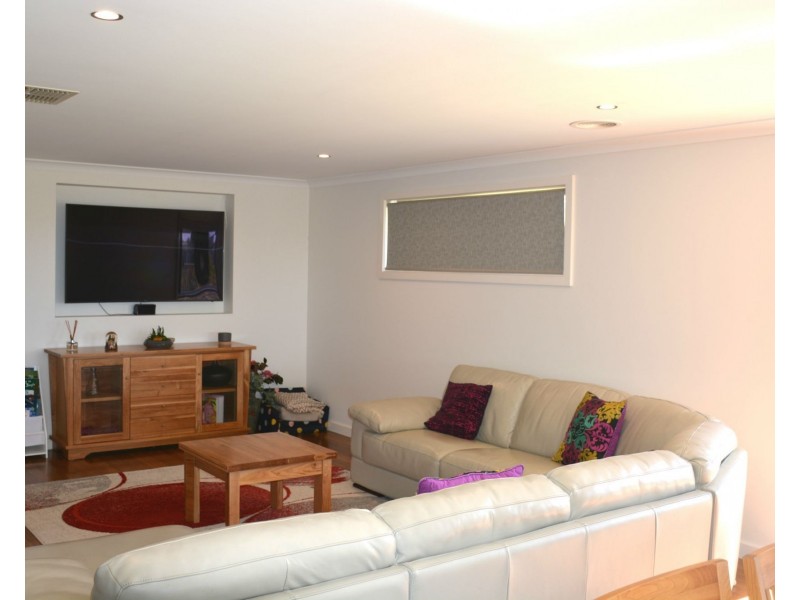 8 Villa Court, Cobram VIC 3644