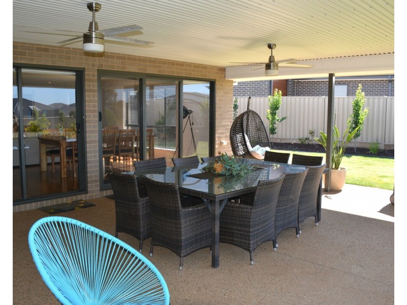 8 Villa Court, Cobram VIC 3644