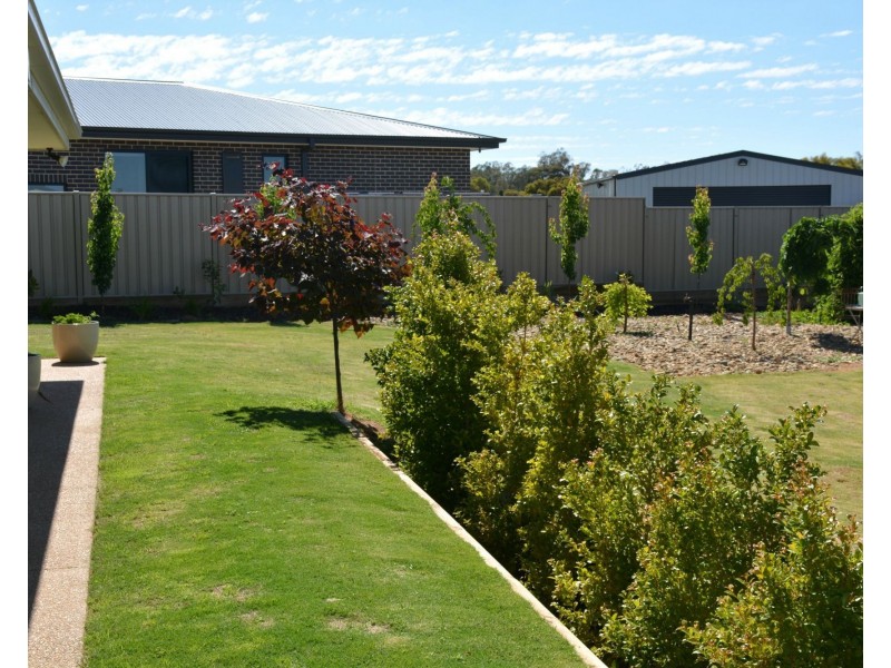 8 Villa Court, Cobram VIC 3644