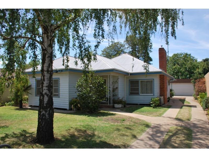 15 Churr Street, Cobram VIC 3644