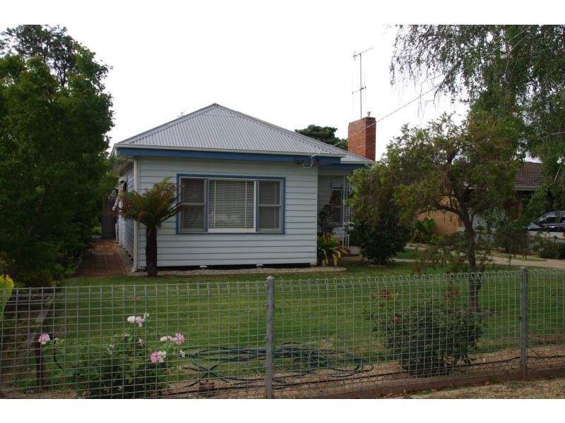 15 Churr Street, Cobram VIC 3644
